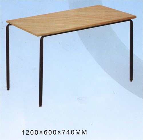 Tische und Korpusmöbel 800000007219
