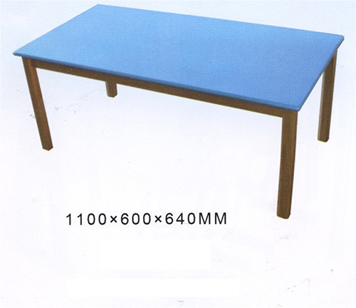 Tische und Korpusmöbel 800000007225