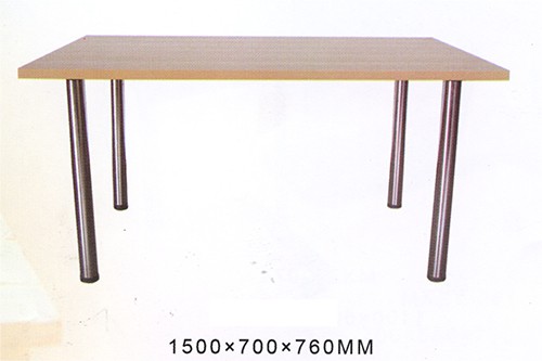 Tische und Korpusmöbel 800000007231