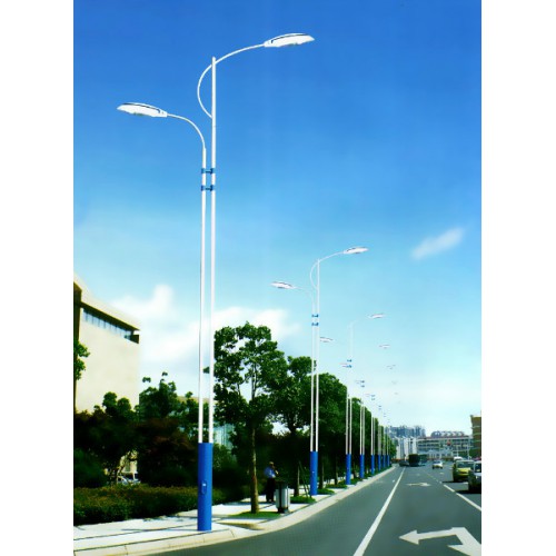 Straße und Parkbeleuchtung 130040100177